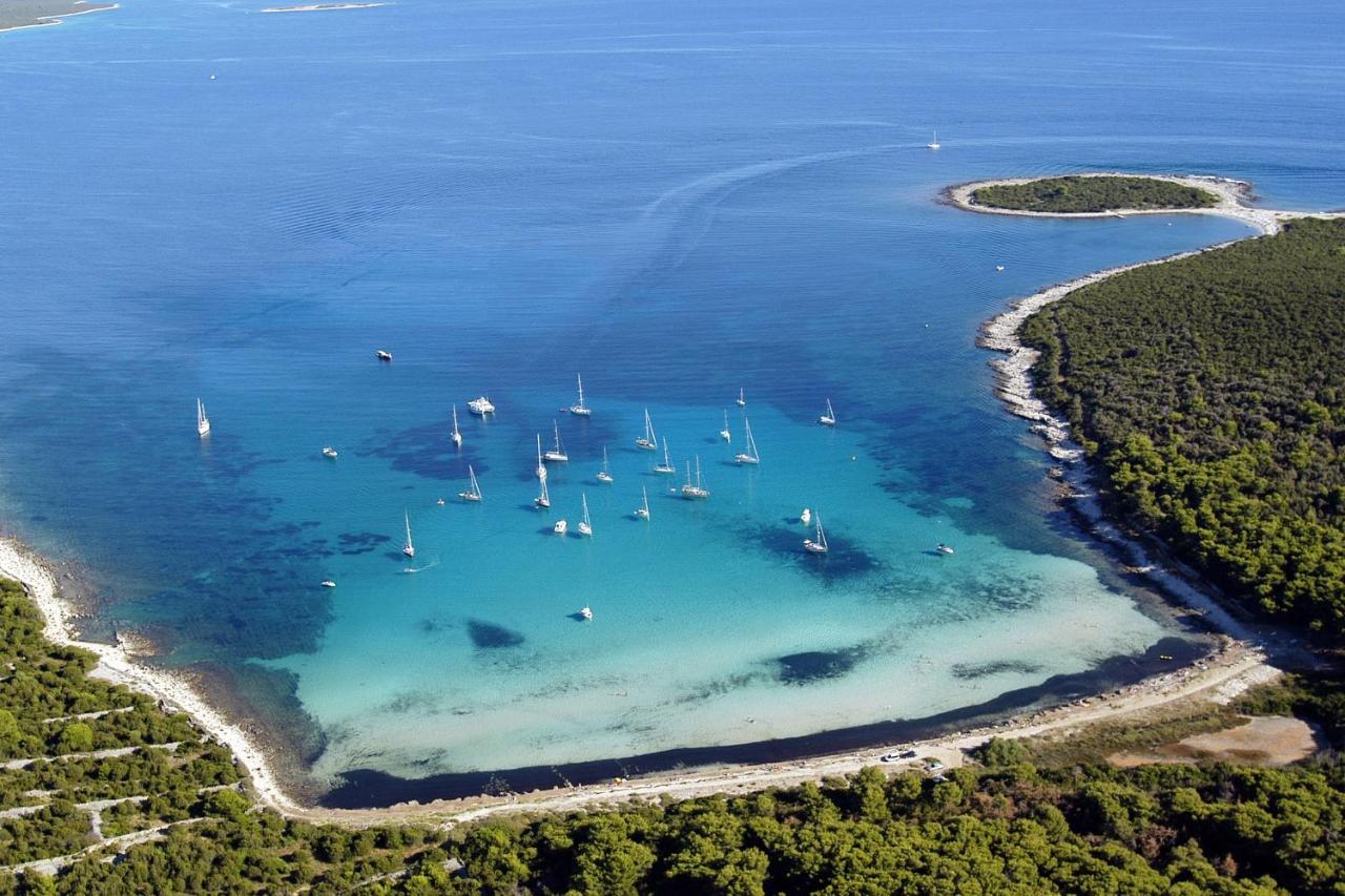 Apartments And Rooms By The Sea Cove Soline, Dugi Otok - 448 Veli Rat Esterno foto