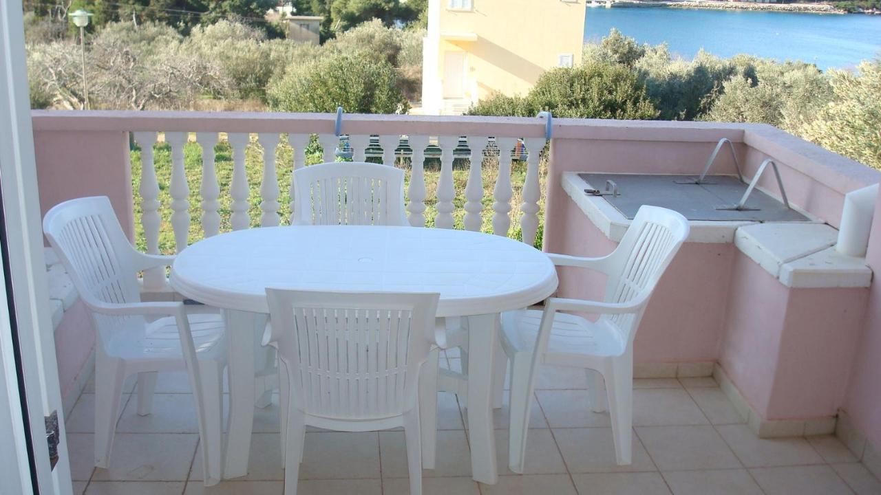 Apartments And Rooms By The Sea Cove Soline, Dugi Otok - 448 Veli Rat Esterno foto
